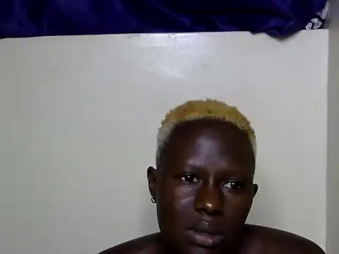 Snapshot of hot_desire2 chatting on 06/18/26, 07:40 hot desire2 online show from 06/18/26, 07:40