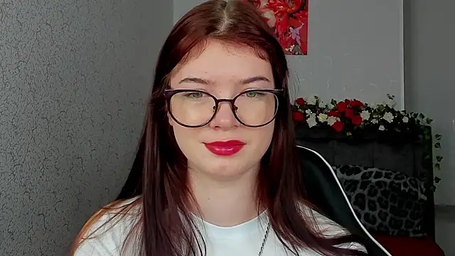 Snapshot of MelissaMay__ chatting on 06/11/26, 10:41 MelissaMay online show from 06/11/26, 10:41