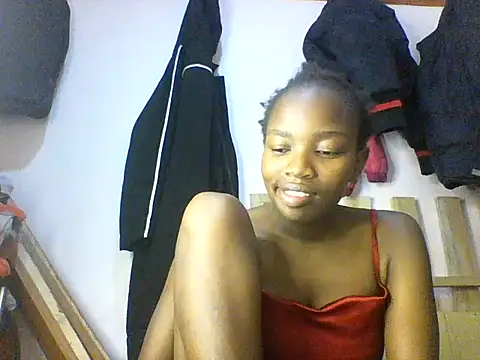 aliana082169 online show from 06/08/26, 11:54
