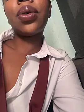Ali-Allure online show from 05/30/26, 05:15