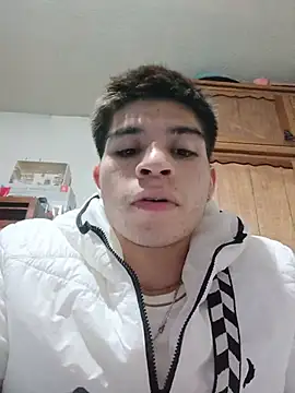 Snapshot of Oliver_LA chatting on 08/02/26, 05:39 Oliver LA online show from 08/02/26, 05:39