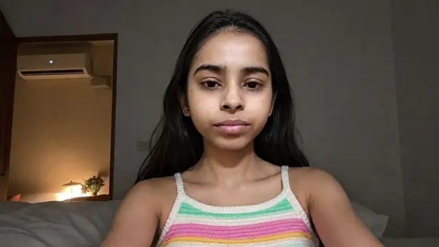Cutelily 9 online show from 05/21/26, 05:53