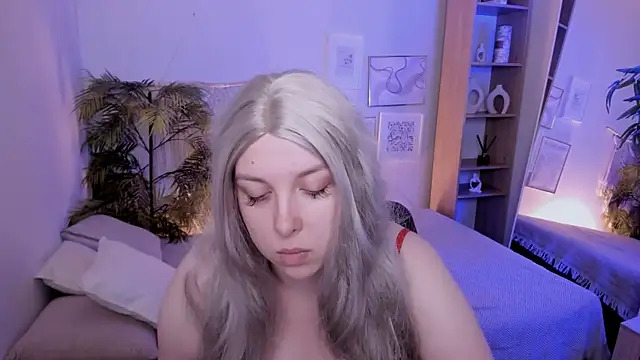 IceDafna online show from 07/11/26, 12:30