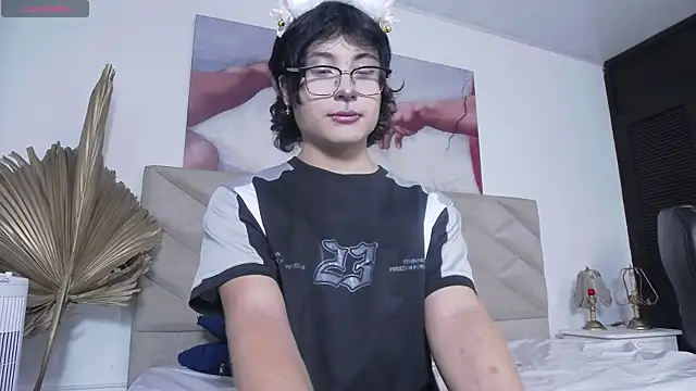 CataliinaSanttana online show from 06/16/26, 06:21