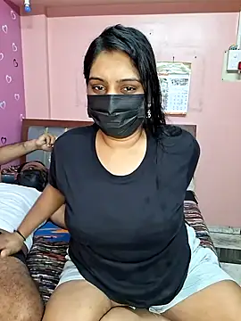 Hornyreshma online show from 07/17/26, 10:33
