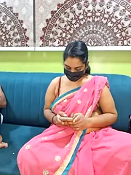Hornyreshma online show from 07/26/26, 05:42