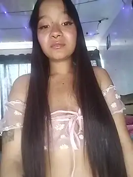 Snapshot of Dayanna_caro chatting on 06/18/26, 07:07 Dayanna caro online show from 06/18/26, 07:07