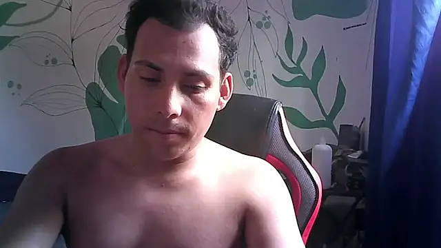Latinos2411 online show from 06/03/26, 05:40