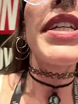 lil martian online show from 01/22/25, 11:43