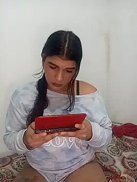 alyxir69 online show from 07/08/26, 12:37