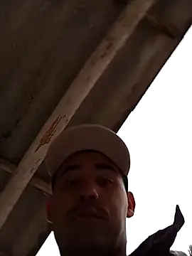 roger2333 online show from 05/22/26, 07:52