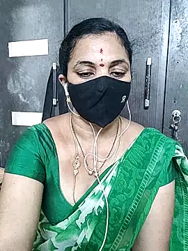 Leela 555 online show from 06/18/26, 11:14
