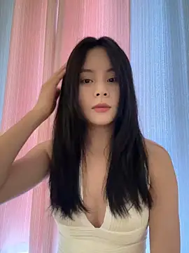 Snapshot of enen-123 chatting on 05/31/26, 06:53 enen-123 online show from 05/31/26, 06:53
