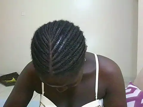 Snapshot of shugabaibe chatting on 06/27/26, 07:19 shugabaibe online show from 06/27/26, 07:19