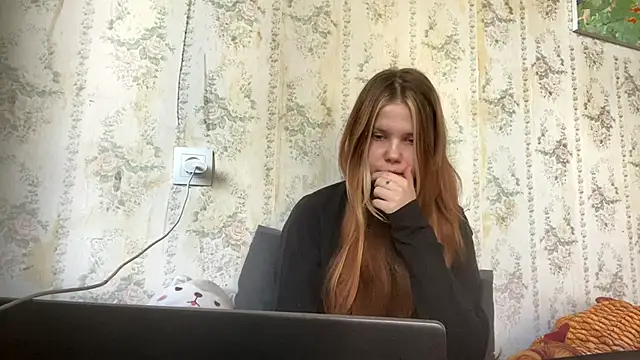 Snapshot of SusanaLeichty chatting on 06/18/26, 02:10 SusanaLeichty online show from 06/18/26, 02:10