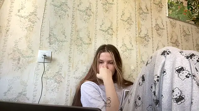 Snapshot of SusanaLeichty chatting on 06/30/26, 08:37 SusanaLeichty online show from 06/30/26, 08:37