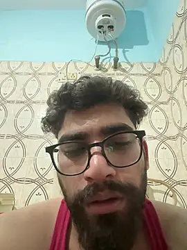 Snapshot of baddiebaby1998 chatting on 07/11/26, 06:10 baddiebaby1998 online show from 07/11/26, 06:10
