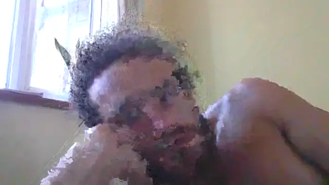 Snapshot of YouareDaddysgirl chatting on 06/22/26, 11:18 YouareDaddysgirl online show from 06/22/26, 11:18