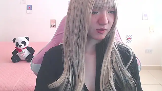 Snapshot of SweetSky1_ chatting on 06/02/26, 07:49 SweetSky1 online show from 06/02/26, 07:49