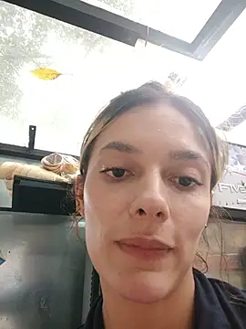 karenarango online show from 07/04/26, 10:16