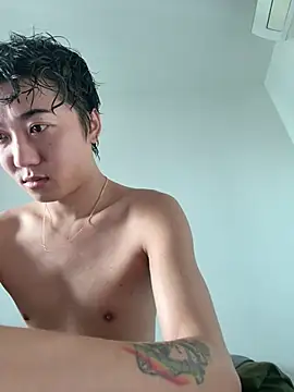 YourBadboy718 online show from 06/13/26, 07:39