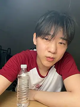 Snapshot of k-kinky chatting on 05/28/26, 06:27 k-kinky online show from 05/28/26, 06:27