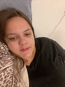 Snapshot of Laryssinha_69 chatting on 06/25/26, 10:53 Laryssinha 69 online show from 06/25/26, 10:53