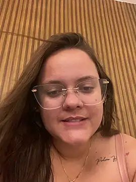 Snapshot of Laryssinha_69 chatting on 07/01/26, 01:51 Laryssinha 69 online show from 07/01/26, 01:51
