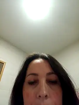 Snapshot of zupita0305 chatting on 07/13/26, 05:16 zupita0305 online show from 07/13/26, 05:16