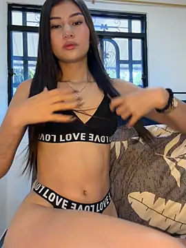 Snapshot of Aylin-fire chatting on 07/03/26, 06:03 Aylin-fire online show from 07/03/26, 06:03