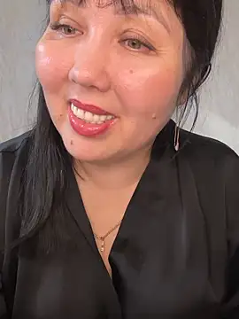 Snapshot of Love__beby chatting on 06/15/26, 02:41 Love beby online show from 06/15/26, 02:41