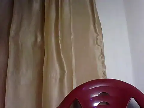 Snapshot of sexypie254 chatting on 06/22/26, 07:00 sexypie254 online show from 06/22/26, 07:00