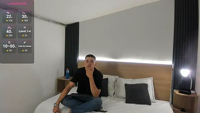 Snapshot of Stiven_star chatting on 05/24/26, 03:11 Stiven star online show from 05/24/26, 03:11
