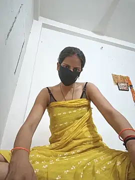 Snapshot of Neha-ji chatting on 06/04/26, 05:35 Neha-ji online show from 06/04/26, 05:35