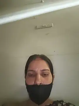 Snapshot of Neha-ji chatting on 06/21/26, 03:20 Neha-ji online show from 06/21/26, 03:20