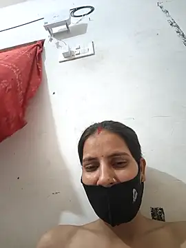 Snapshot of Neha-ji chatting on 06/25/26, 05:12 Neha-ji online show from 06/25/26, 05:12