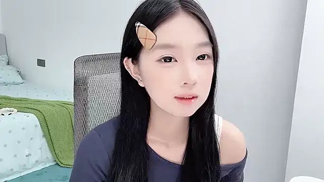 Yoyo33355 online show from 06/27/26, 03:44
