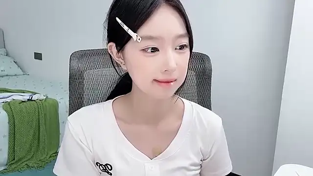 Yoyo33355 online show from 06/29/26, 11:54