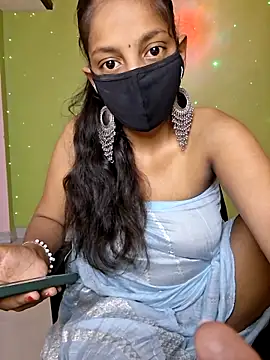 Miss Aaisha online show from 06/19/26, 03:22