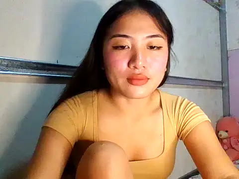 Snapshot of cutie_princess88 chatting on 06/18/26, 03:38 cutie princess88 online show from 06/18/26, 03:38