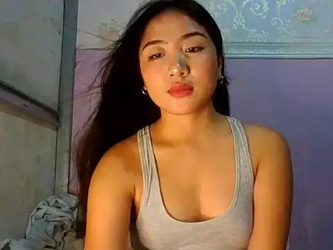 Snapshot of cutie_princess88 chatting on 07/18/26, 03:27 cutie princess88 online show from 07/18/26, 03:27