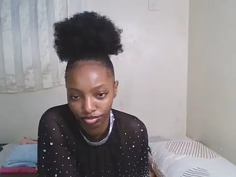 CUTE-MESSY online show from 06/25/26, 01:15