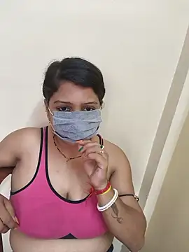 Snapshot of Queen-radhika chatting on 05/25/26, 09:37 Queen-radhika online show from 05/25/26, 09:37