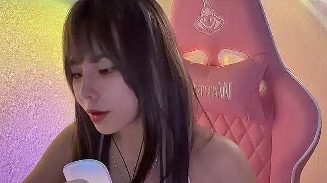 Snapshot of Jenny-Joo chatting on 06/03/26, 02:33 Jenny-Joo online show from 06/03/26, 02:33