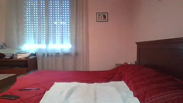 ItalianBigBoobs online show from 02/12/26, 09:26