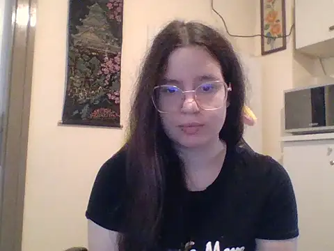 Snapshot of SzexiMacska chatting on 05/27/26, 08:22 SzexiMacska online show from 05/27/26, 08:22