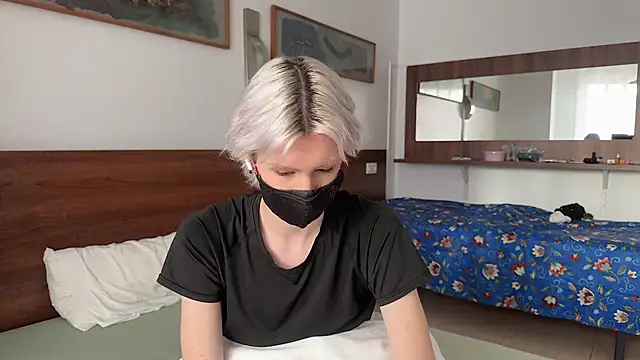 vornyx online show from 06/19/26, 05:23