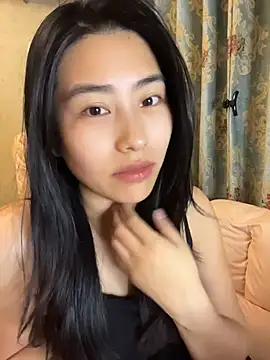 Snapshot of zhenzhen-888 chatting on 06/17/26, 02:51 zhenzhen-888 online show from 06/17/26, 02:51