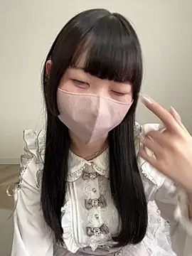 Snapshot of Reina_0129 chatting on 06/18/26, 06:57 Reina 0129 online show from 06/18/26, 06:57