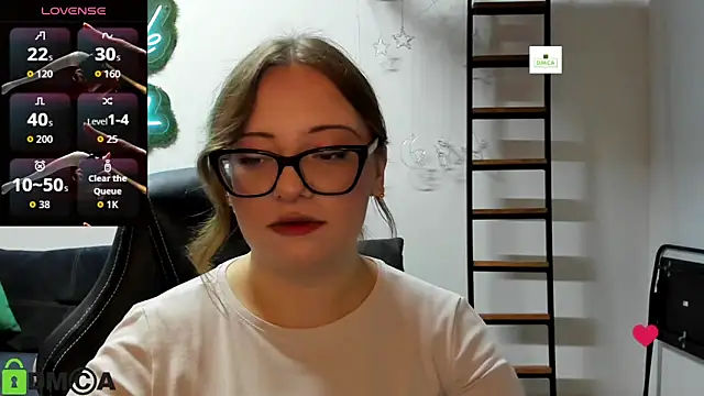 JuliNy x online show from 06/04/26, 12:55